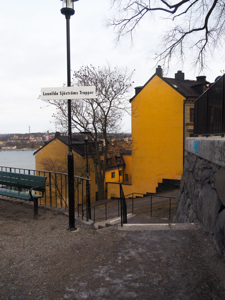 Kielikuulumisia - kuva Leonilda Sjöströms Trappor -portailta